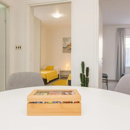 Apartment Royal Choice With Pool