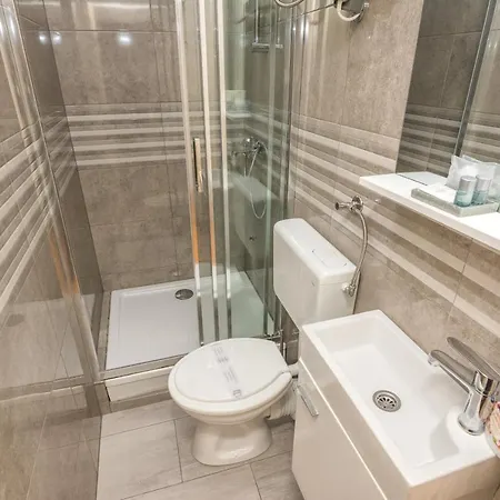 Apartment Royal Choice With Pool