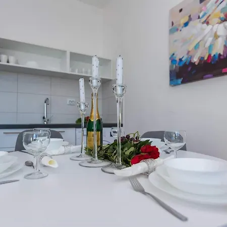 Apartament Royal Choice With Pool *