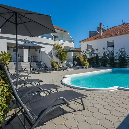 Διαμέρισμα Royal Choice With Pool Ζαντάρ