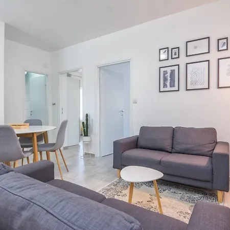 Apartment Royal Choice With Pool *