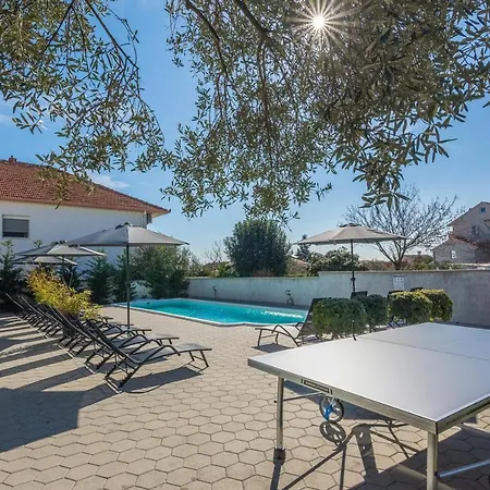Appartement Royal Choice With Pool