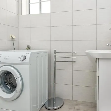 Royal Choice With Pool Apartament