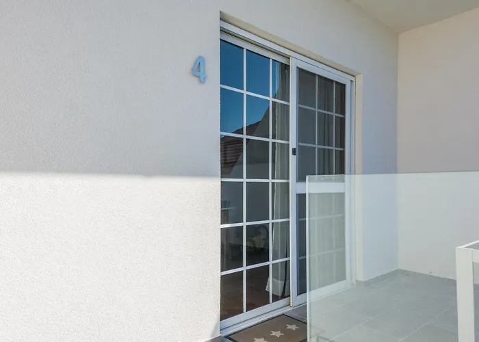 Royal Choice With Pool 公寓