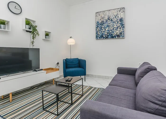 Royal Choice With Pool Ζαντάρ