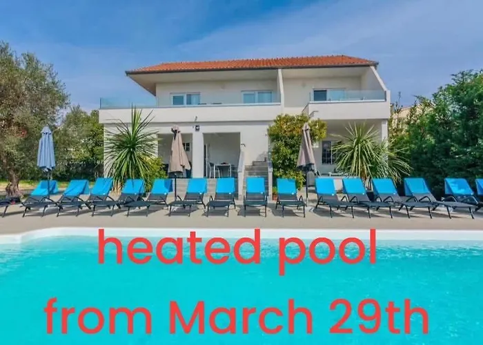 Διαμέρισμα Royal Choice With Pool