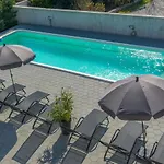 Royal Choice With Pool Appartement *