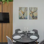 Royal Choice With Pool Appartement