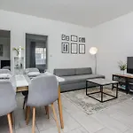 Royal Choice With Pool Appartement *
