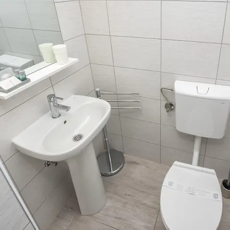 Royal Choice With Pool *