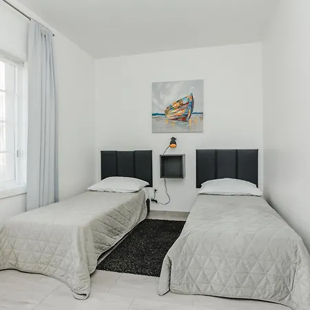 Royal Choice With Pool זאדאר