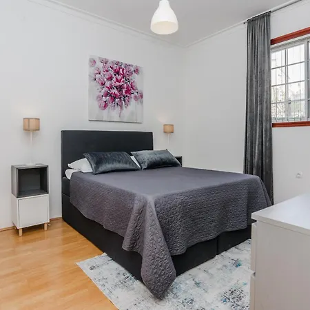 דירה Royal Choice With Pool זאדאר