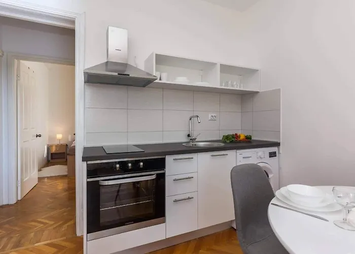 Appartement Royal Choice With Pool *