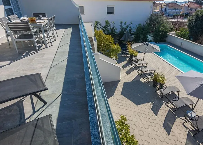 Royal Choice With Pool Appartement