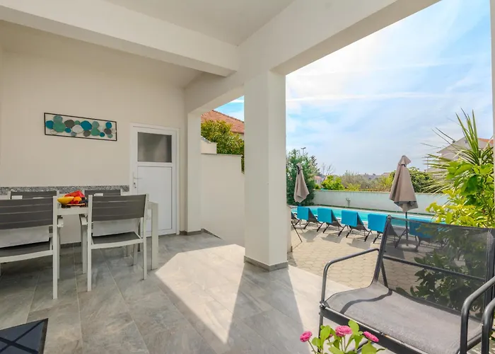 Royal Choice With Pool Appartement *