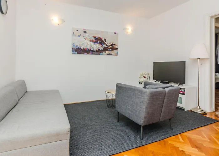 Royal Choice With Pool Appartement