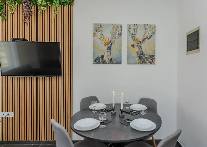 Royal Choice With Pool Appartement