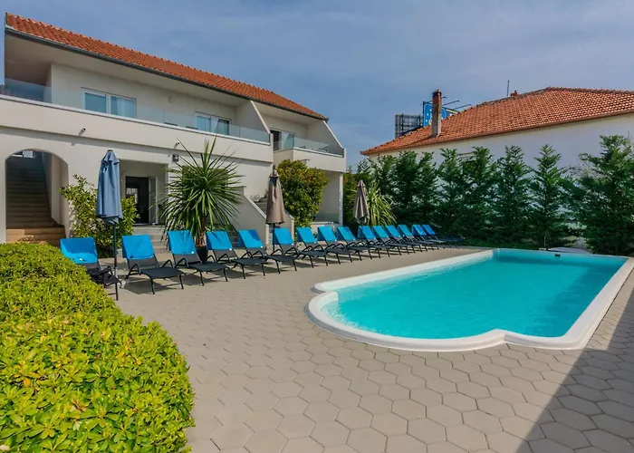 Appartement Royal Choice With Pool *